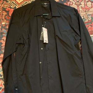Black Uniqlo Slim Fit Oxford Shirt Small w/ tags
